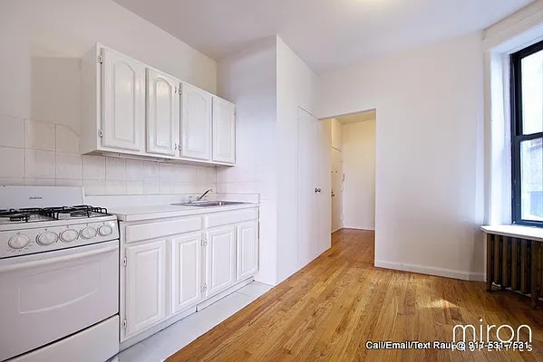 Rented by Miron Properties | media 28