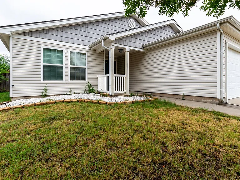 15316 Nightshade Dr — Photo 1