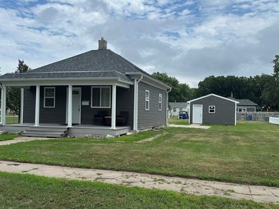 818 Blaine St, Holdrege, NE, 68949