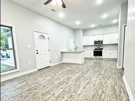 2nd image of 508 Vine St #1