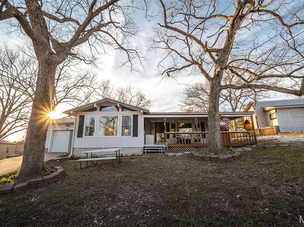 28464 Lucky Point Dr, Rocky Mount, MO 65072