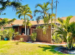6396 Royal Woods Dr, Fort Myers, FL 33908