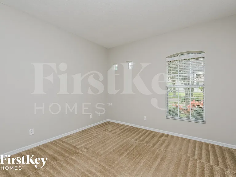 527 Dunaway Dr — Photo 11