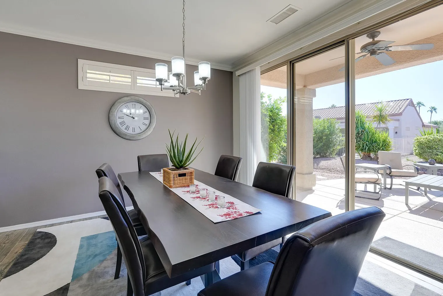 3 bed, 3.0 bath, 2012 sqft, $2,806 — Photo 4