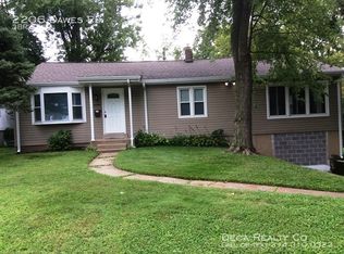 2206 Dawes Pl, Graymoor Devondale, MO