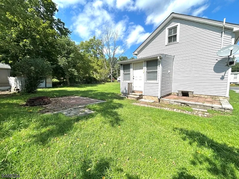 1 bed, 1.0 bath, $1,775 — Photo 2