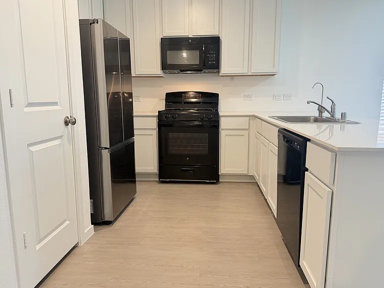14153 Golden Bridge Dr — Photo 8
