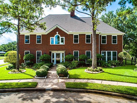 4th image of 4511 Oak Hill Cir