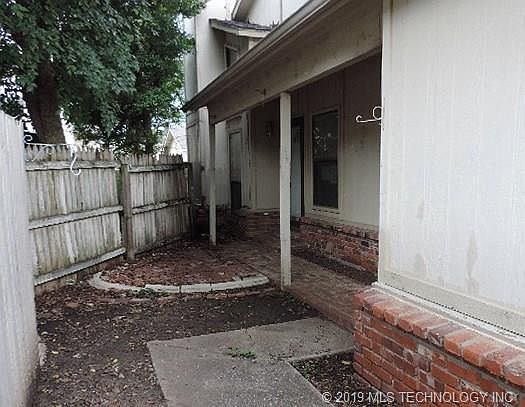 1st image of 12927 E 28th Pl S