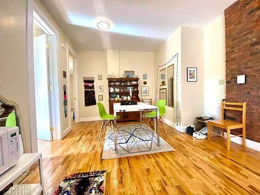 Rented by Lang Realty LLC | media 1