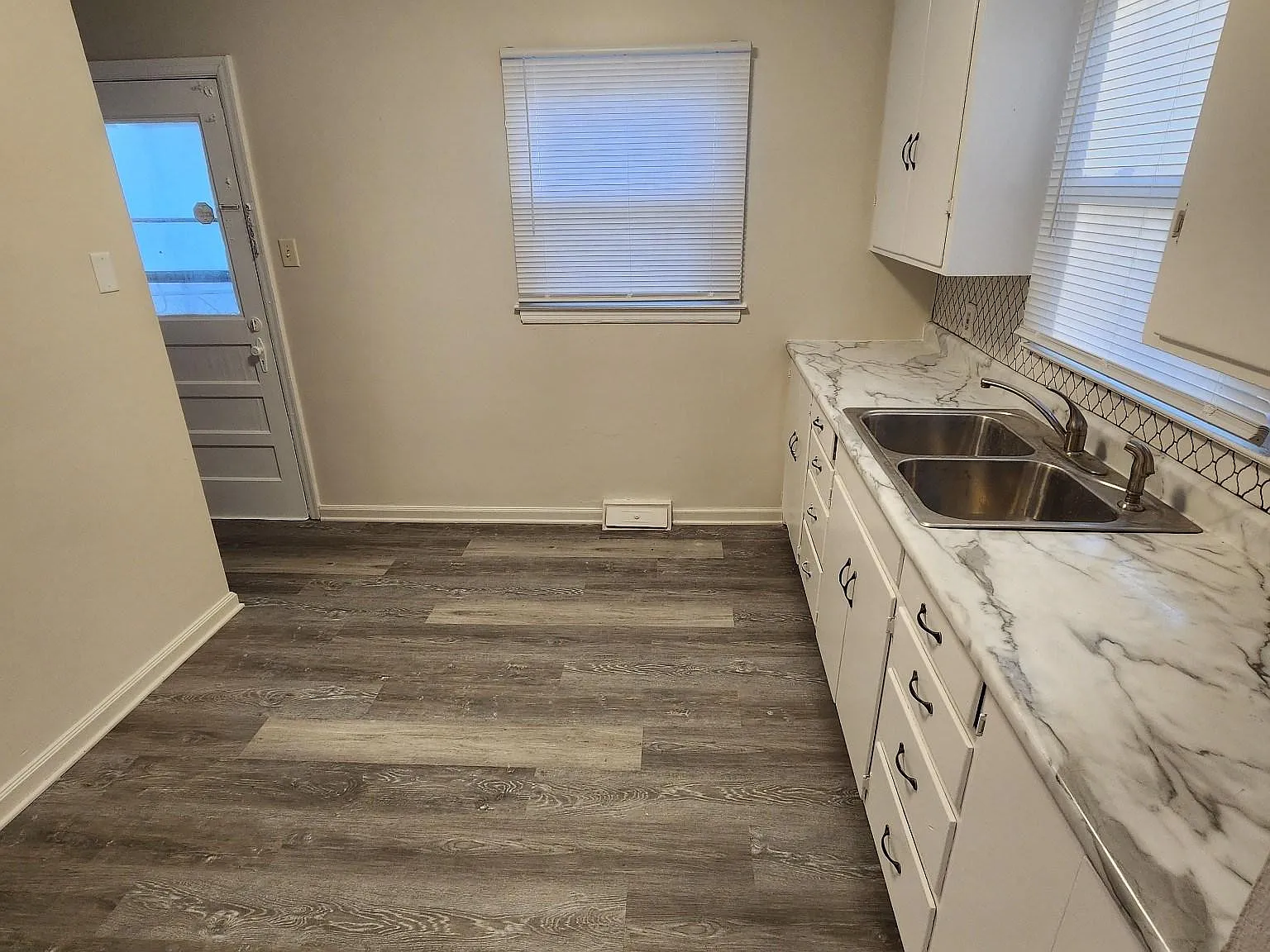 600 SW Randolph Ave — Photo 3