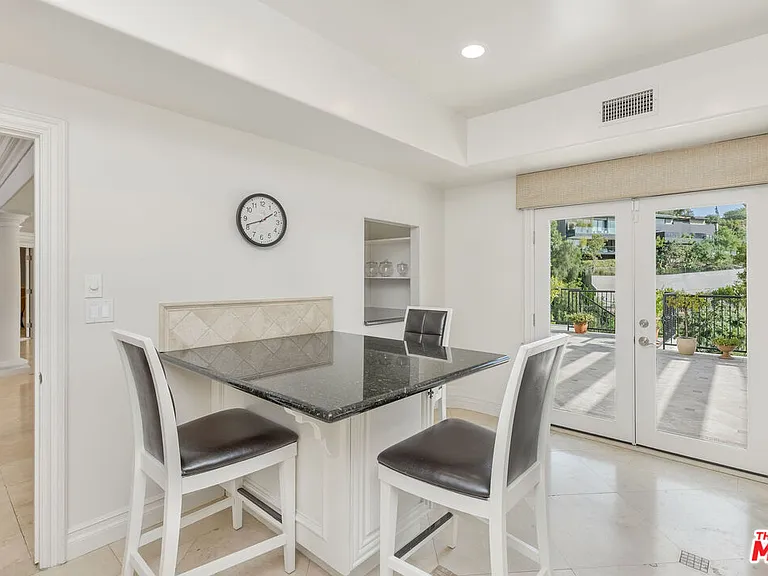 1922 Bel Air Rd — Photo 17
