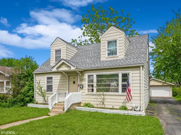 11243 S Normandy Ave, Worth, IL 60482