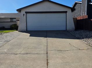 8234 Lockborne Dr, Sacramento, CA 95823