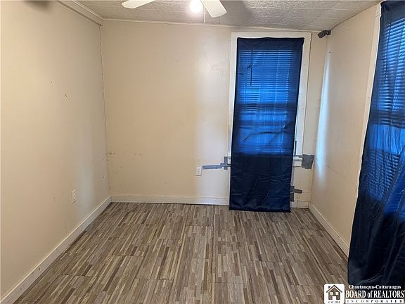 5th image of 269 E Terrace Ave