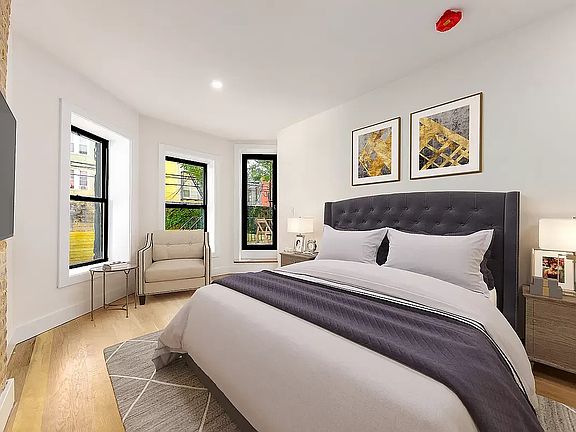 5th image of 246 E 25th St #1