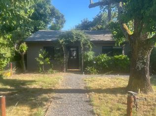 28727 River Rd, Cloverdale, CA 95425