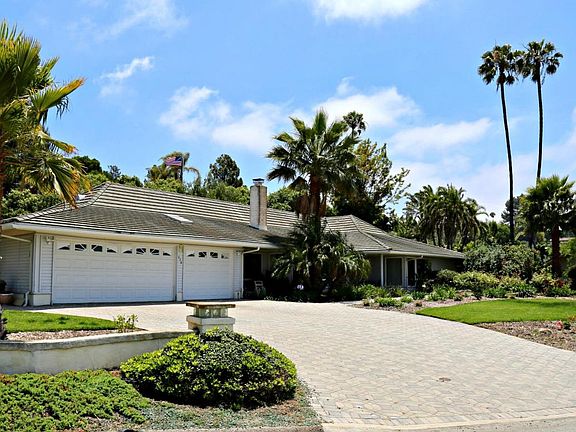 2nd image of 878 Deseo Ave