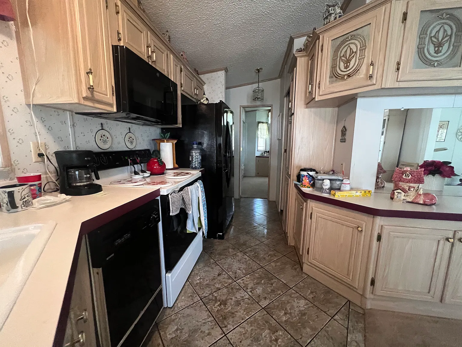 2 bed, 1345 sqft, $1,600 — Photo 4