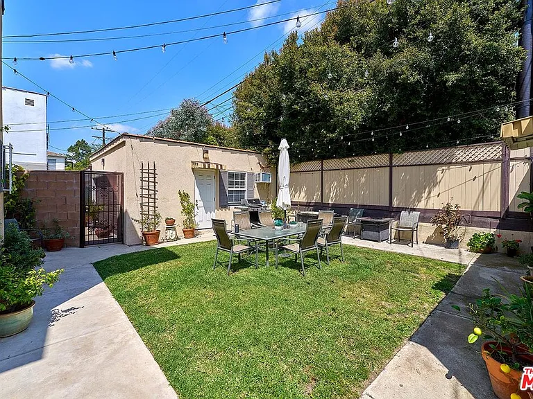 820 Alandele Ave — Photo 26