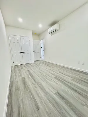 Rented by Homes R Us Realty Of NY Inc | media 20