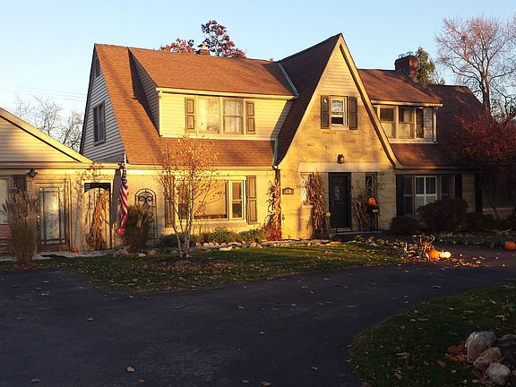 2nd image of 418 N Ann Arbor St