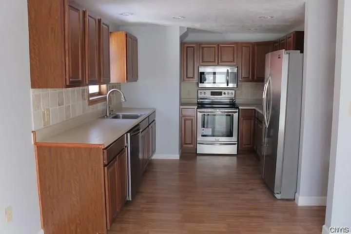 360 S Indiana Ave — Photo 17