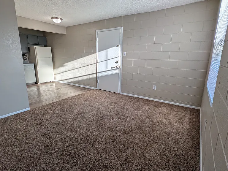 SAN MARCOS APARTMENTS — Photo 21