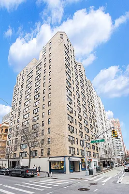 広辞苑 Morgan Studios | 169 East 78th Street, Manhattan | Corcoran