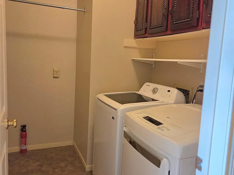 231 Needleleaf Ln — Photo 22
