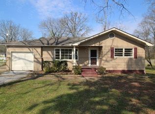 1001 Givens Rd, Chattanooga, TN 37421