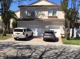 5321 SW 32nd St, Hollywood, FL 33312