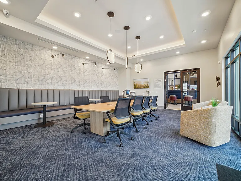 Brio Parc Apartments & Townhomes — Photo 28