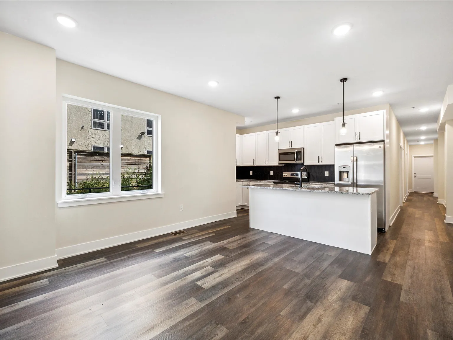 1804 W Berks St — Photo 2