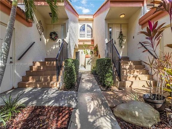2nd image of 1705-3475 Emerald Oaks Dr #1705