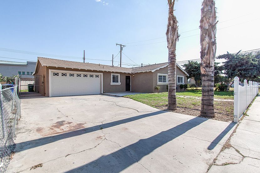 1st image of 599 W Pomona Ave