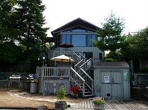 1st image of 432 Wolf River Dr