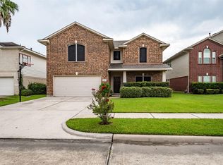 8014 Citrus Ct, Baytown, TX 77523