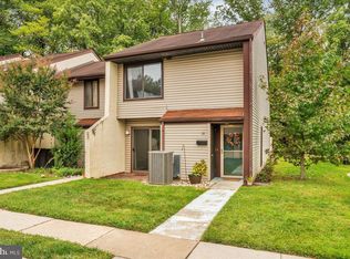 16 W Azalea Ln, Mount Laurel, NJ 08054