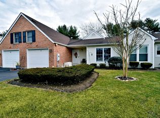 25 Standish Dr, Mount Sinai, NY 11766