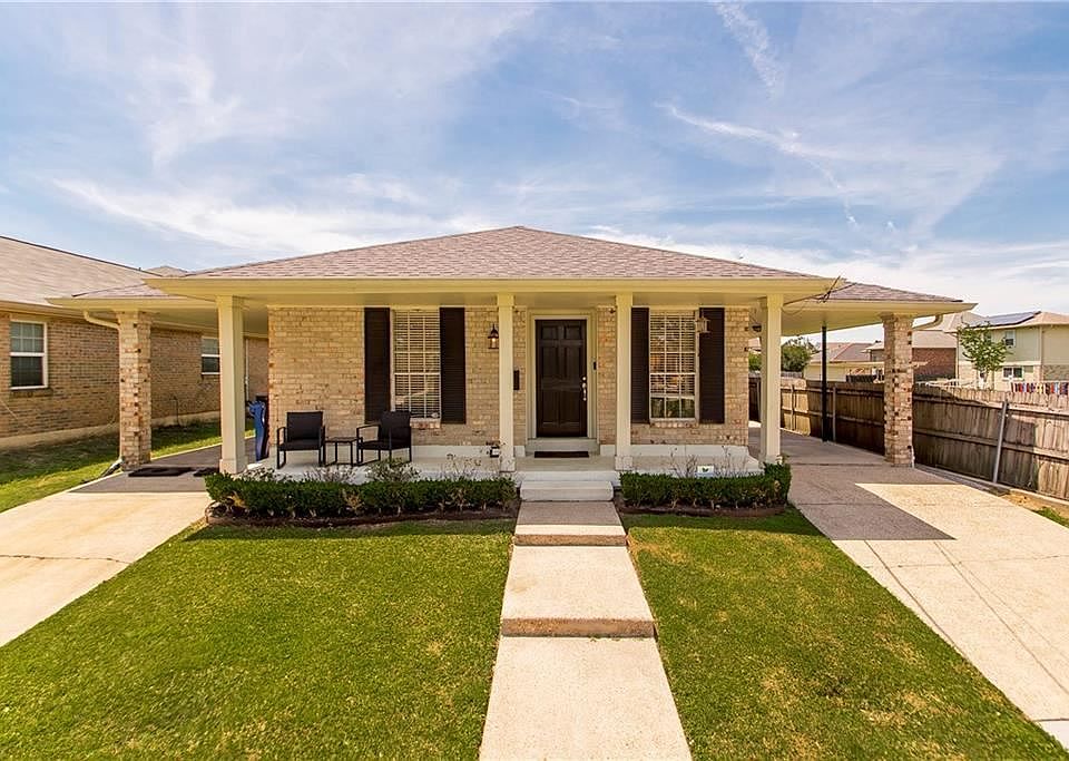 1st image of 6656-58 Fleur De Lis Dr