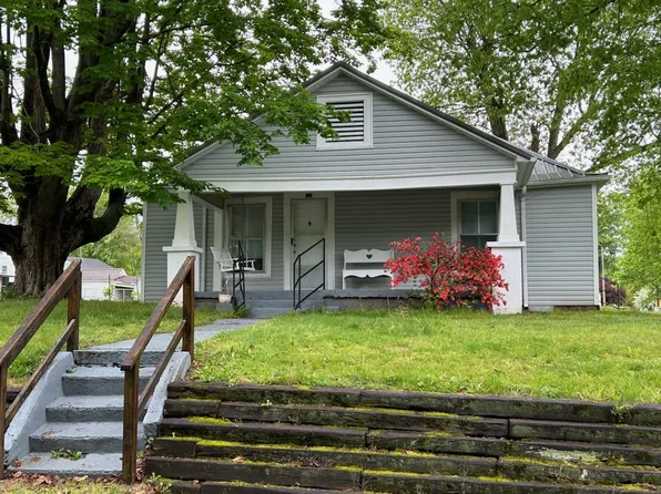 405 N Diagonal St, Decherd, TN 37324