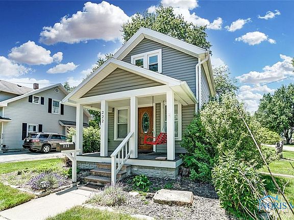 3rd image of 222 Gorrell Ave