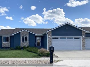4303 Turnberry Rd, Rapid City, SD 57702