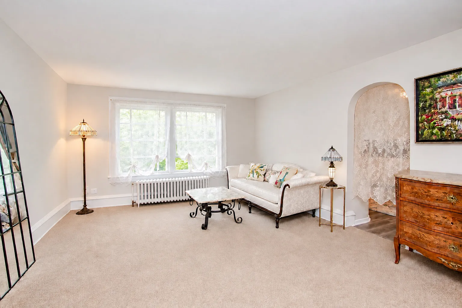 1 bed, 800 sqft, $1,800 — Photo 3