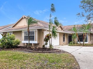 1404 Shell Flower Dr, Brandon, FL 33511