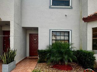 South Lakes Village Ii, Miami, FL 33193