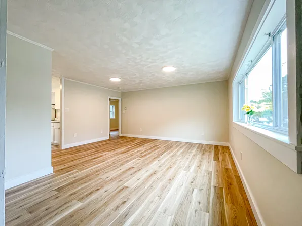 518 Saint John St #3, Portland, ME 04102