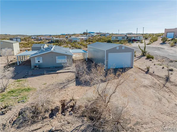 880 E Price Dr, Meadview, AZ 86444