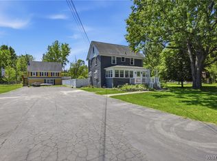 327-329 S Ellicott Creek Rd, Amherst, NY 14228